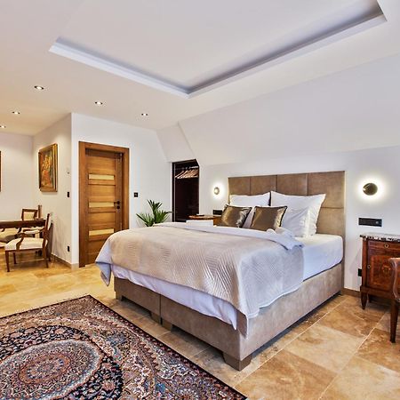 Brezno Central Apartments Luaran gambar
